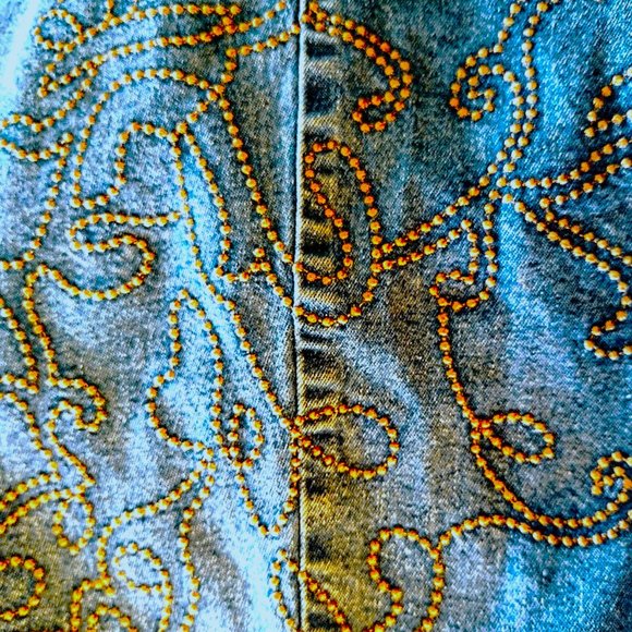 Denim&Co Denim Skirt (Sz 16, 37" L) Button Front Slit ~ Embr. Dot Swirl Design - Picture 5 of 14